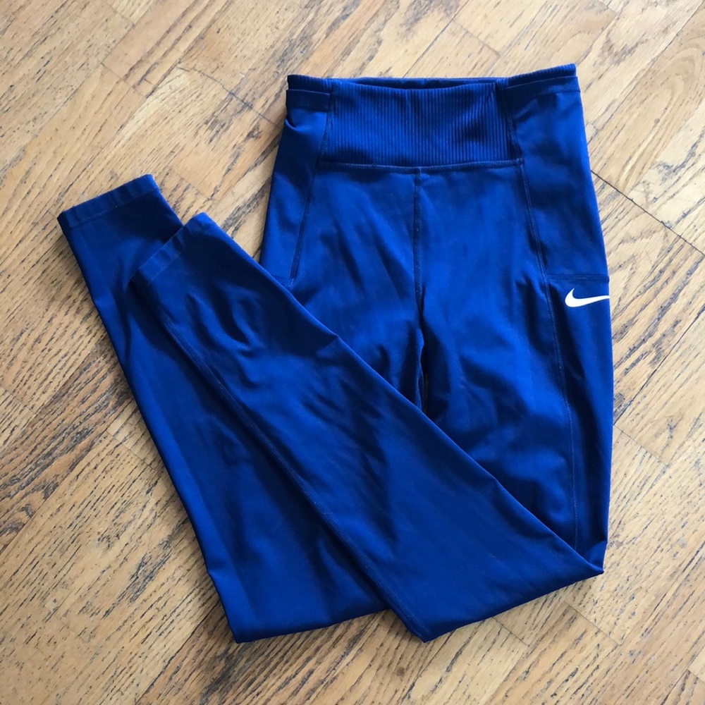 Girls Nike Leggings